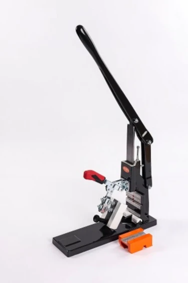 Sockelleistenstanze Bolta im Systemkoffer